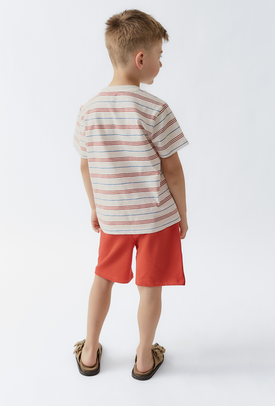 Krótkie spodenki dla chłopca - czerwone