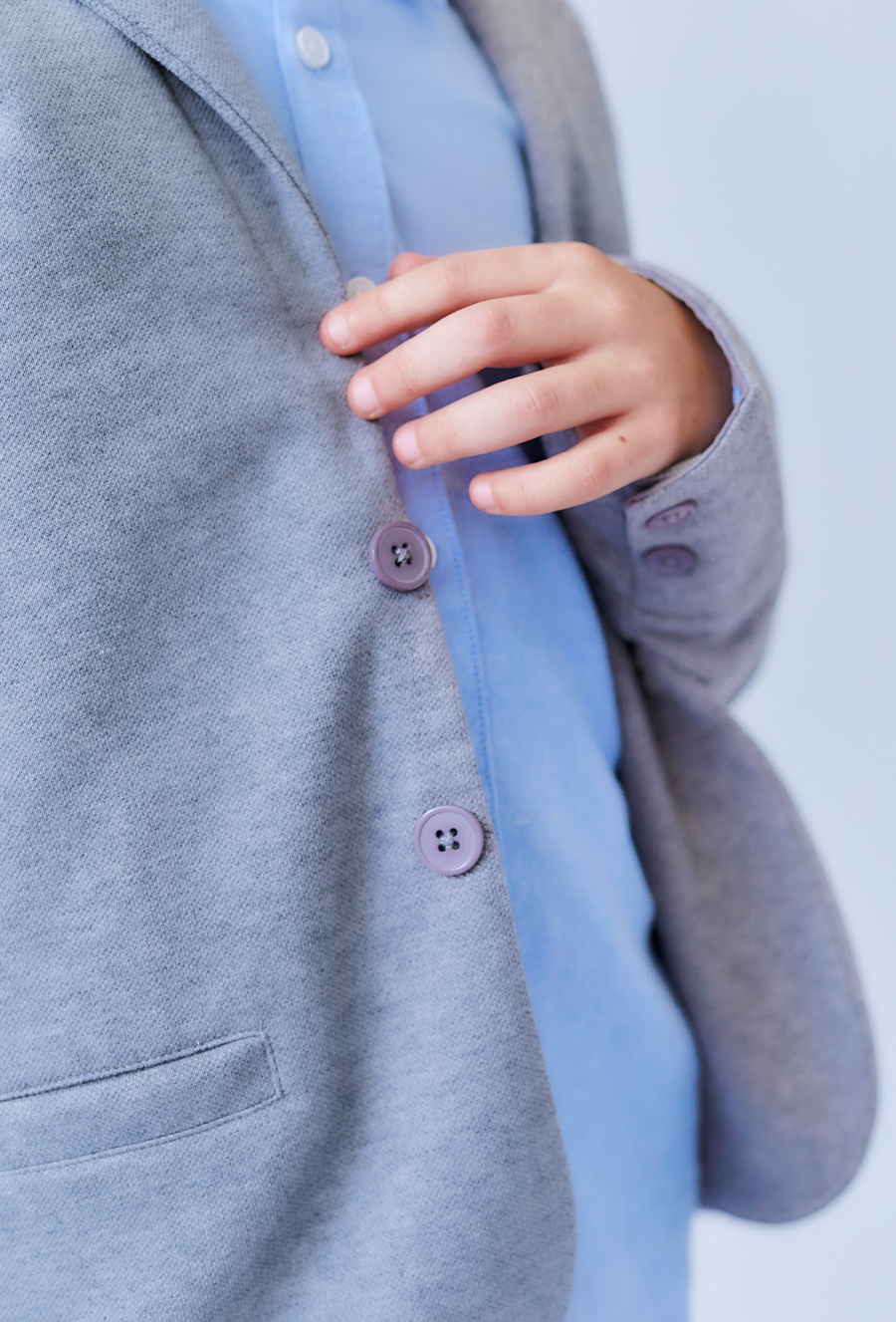 Szara marynarka chłopięca z dzianiny strukturalnej