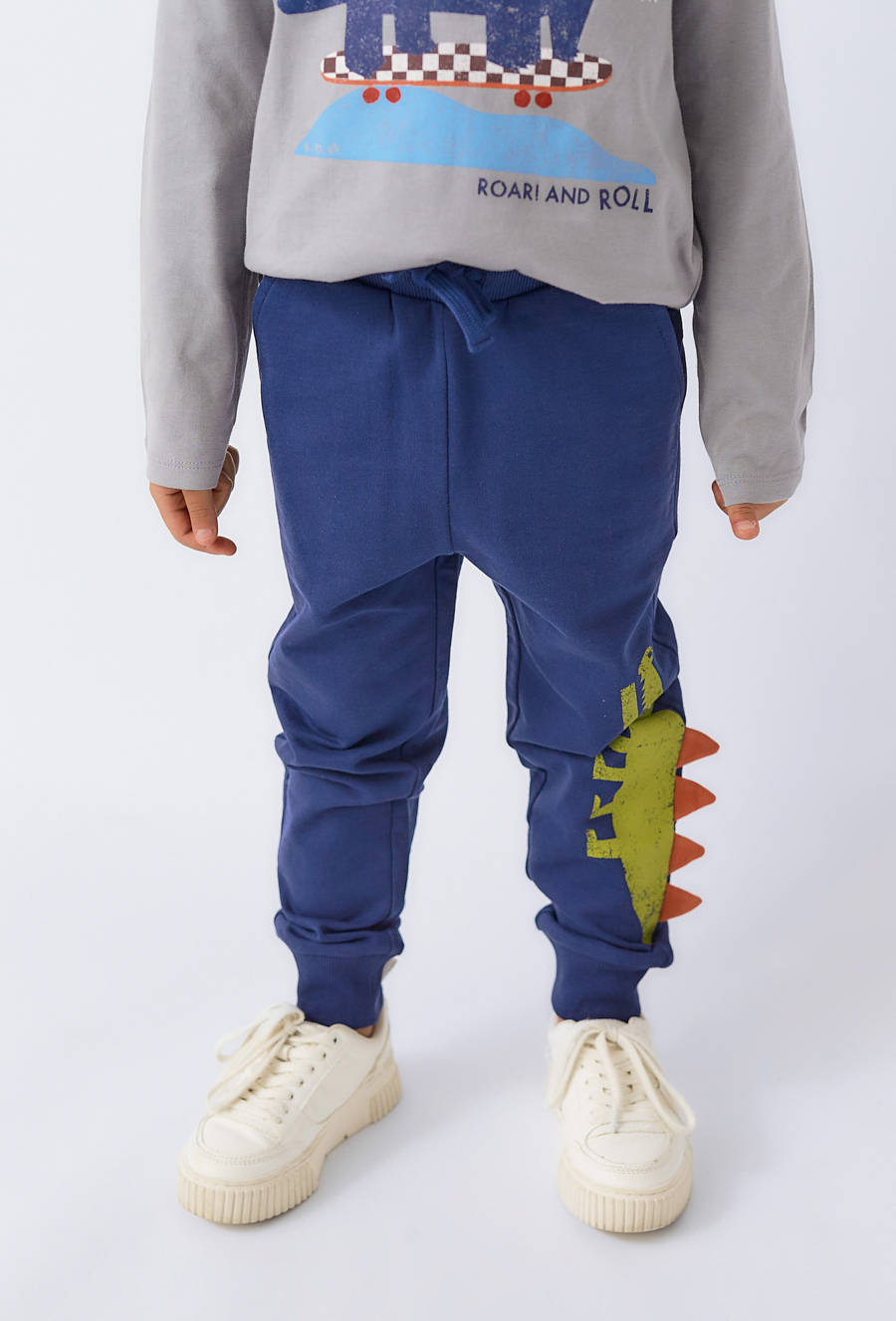 Spodnie dresowe chłopięce z motywem dinozaura 3D