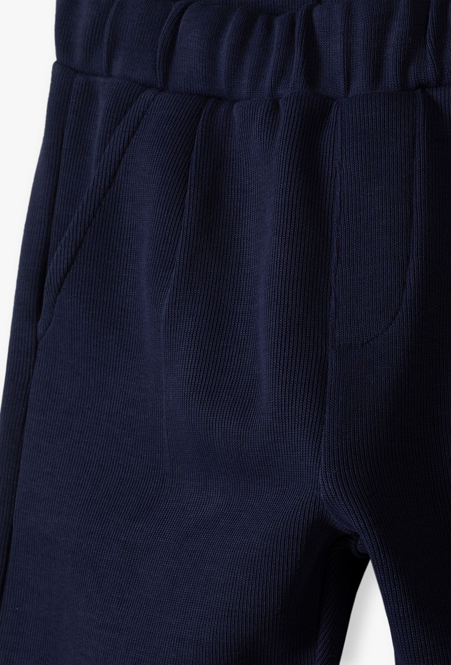 Granatowe spodnie dresowe