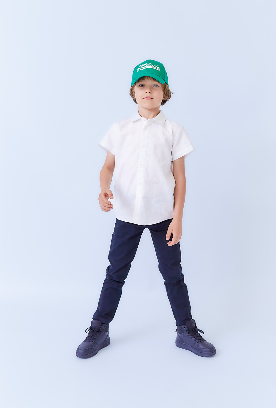 Granatowe spodnie chłopięce klasyczne