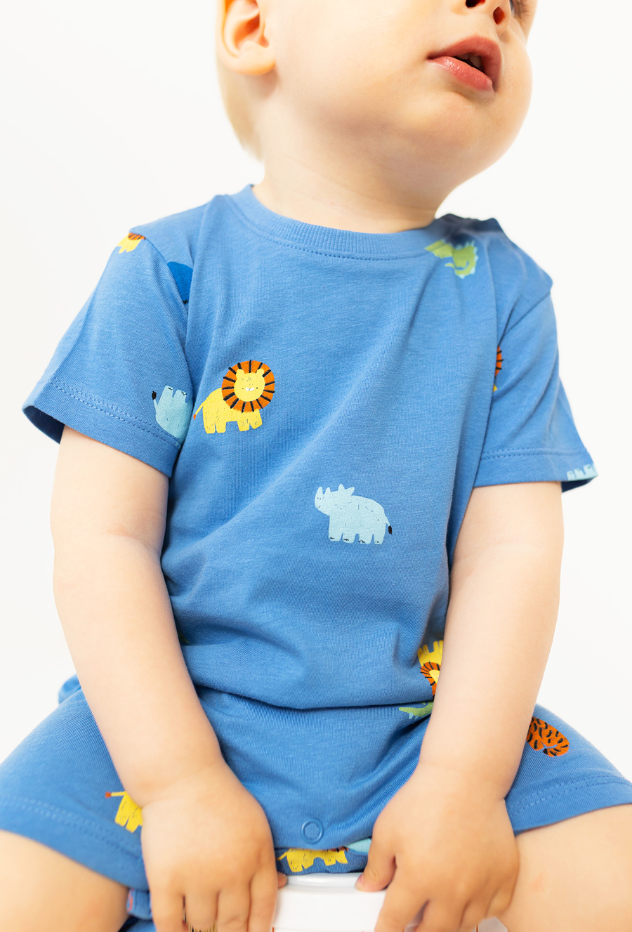 Rampers niemowlęcy niebieski w zwierzątka