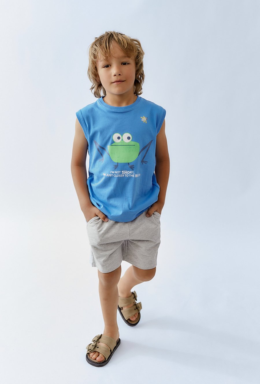 Jasnoszare szorty chłopięce