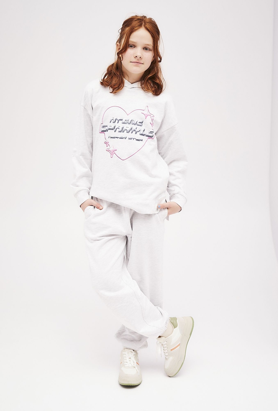 Nierozpinana bluza oversize z kapturem