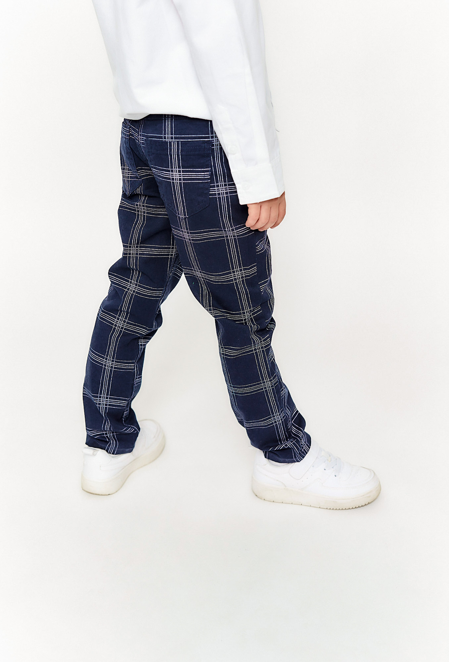 Spodnie chłopięce w atę