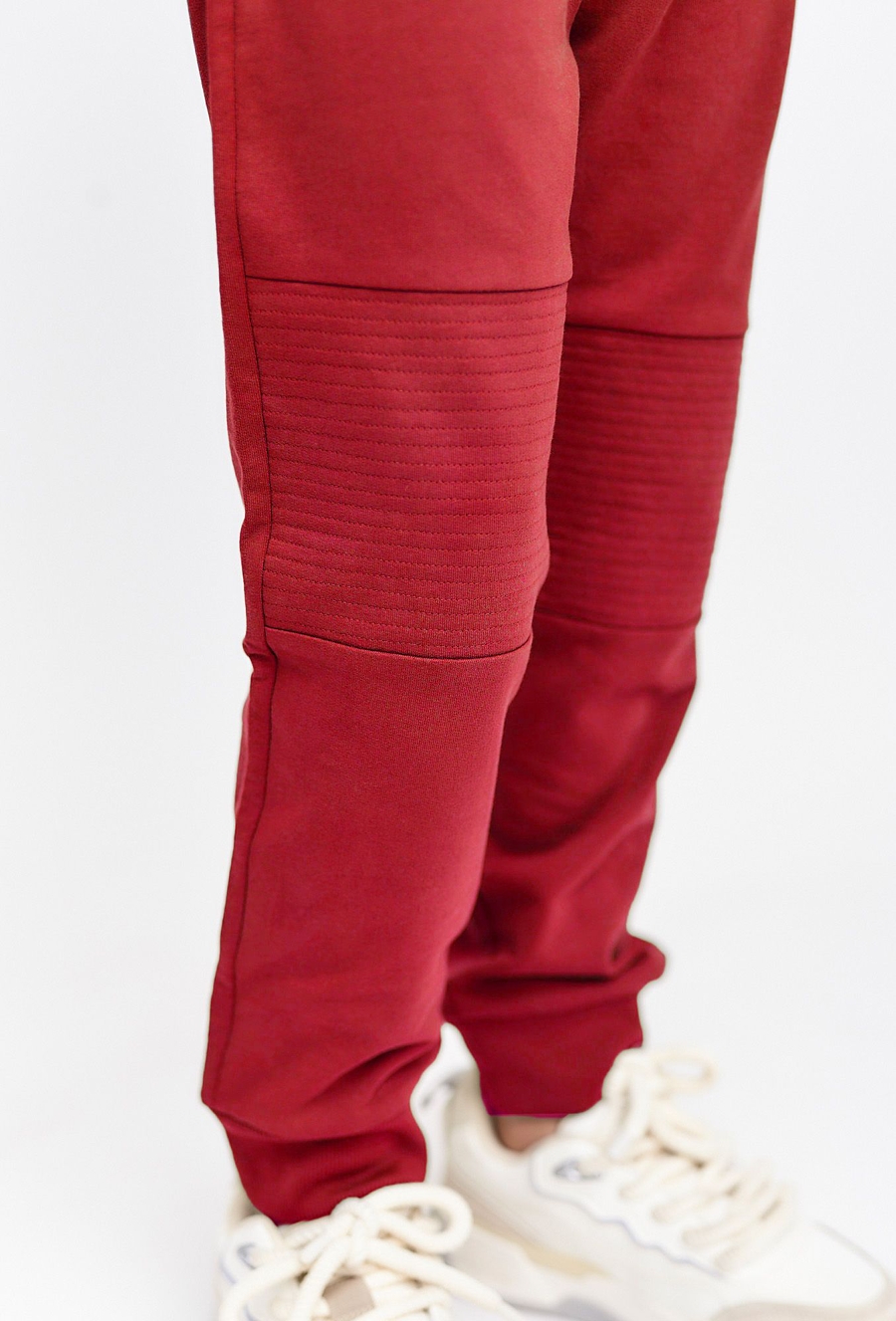 Czerwone spodnie dresowe dla chłopca