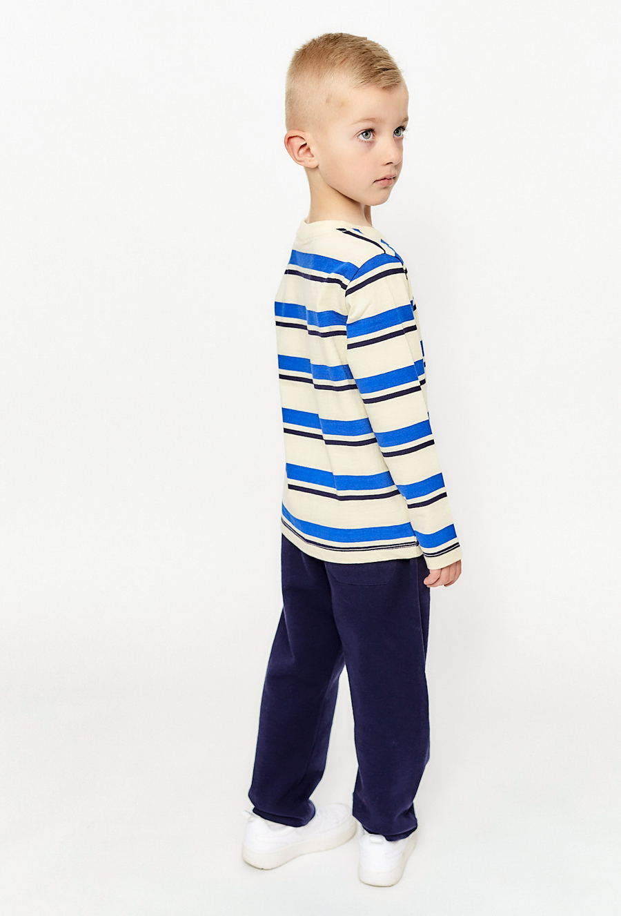 Granatowe spodnie dresowe - prosty ój