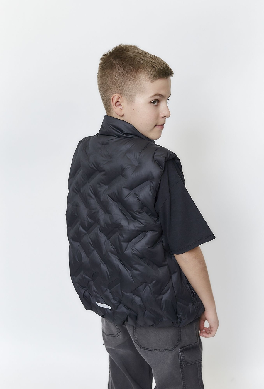 Bezrękawnik pikowany dla chłopca