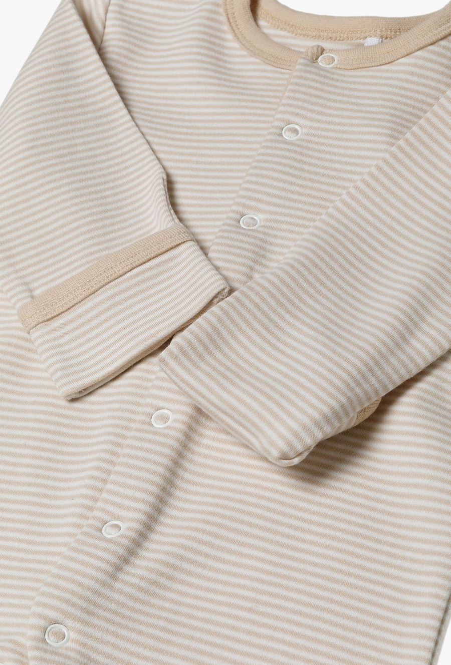 Pajacyk niemowlęcy ze stópkami