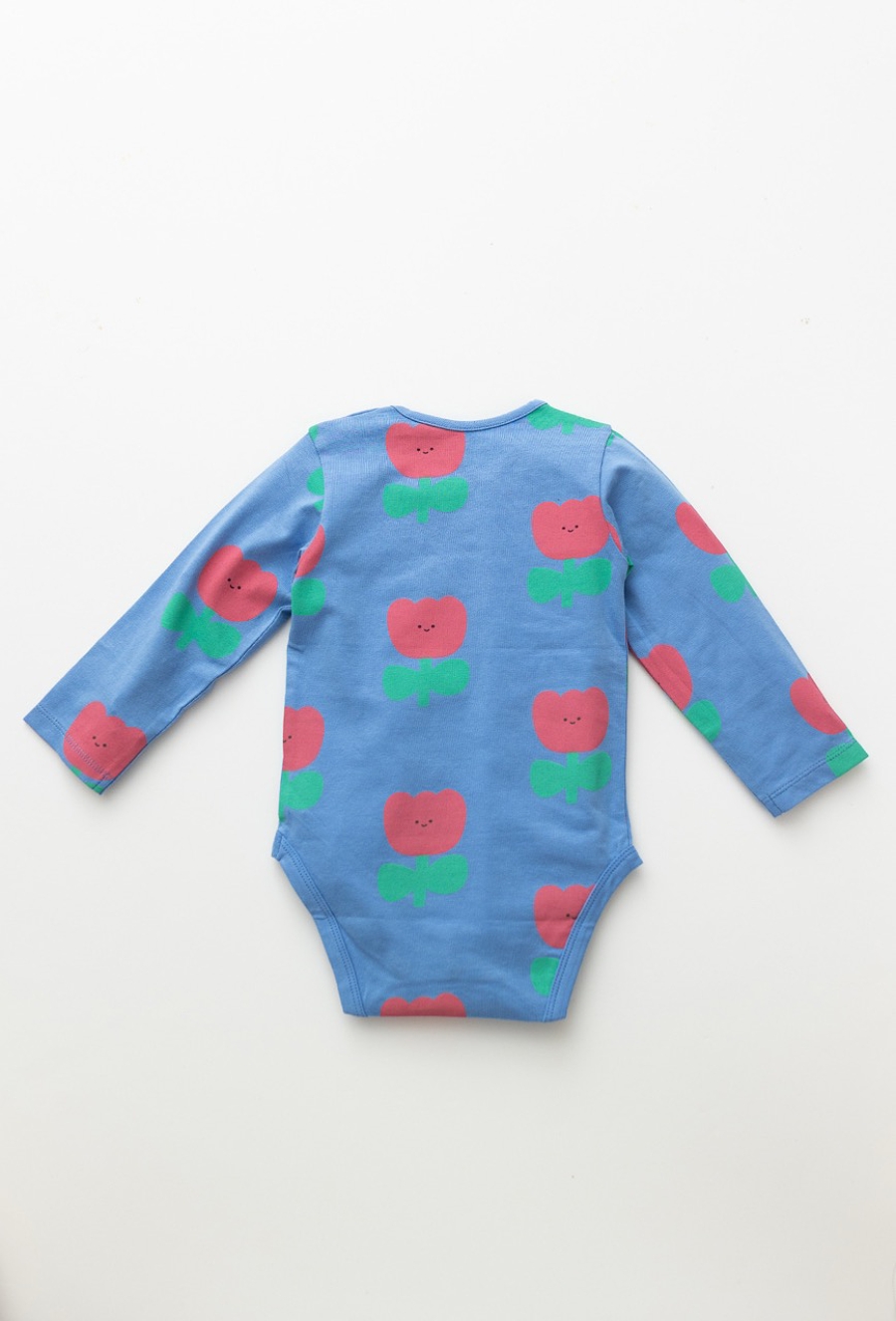 Niebieskie body niemowlęce z nadrukiem all over print w kwiatki