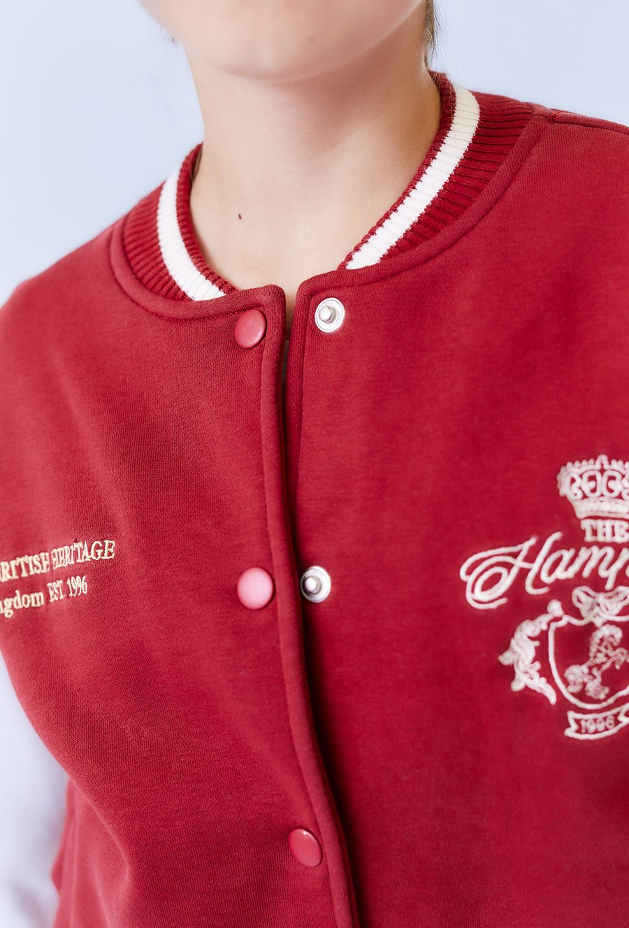 Czerwona. ocieplana bomberka dziewczęca z haftem