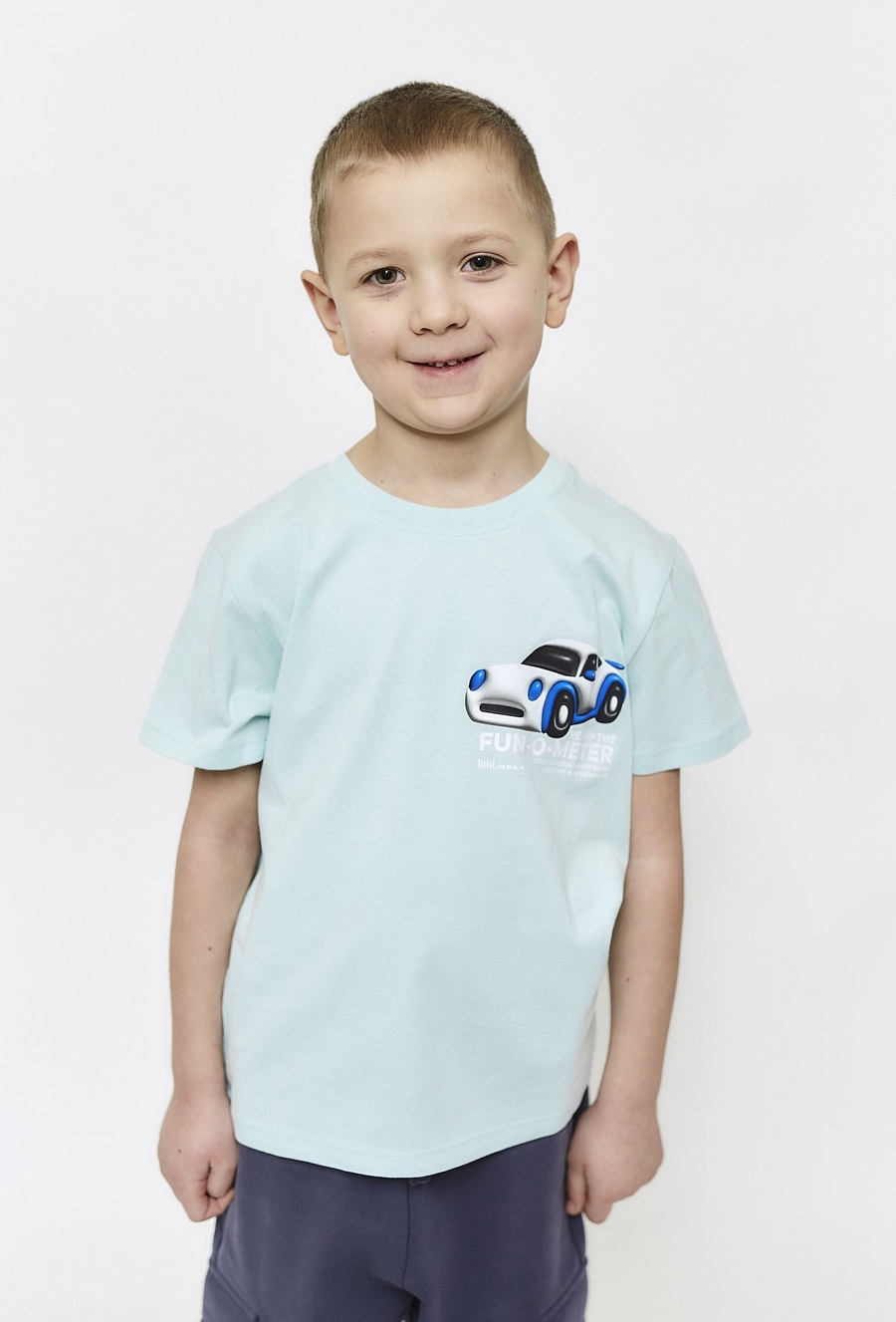 T-shirt chłopięcy z nadrukiem samochodu