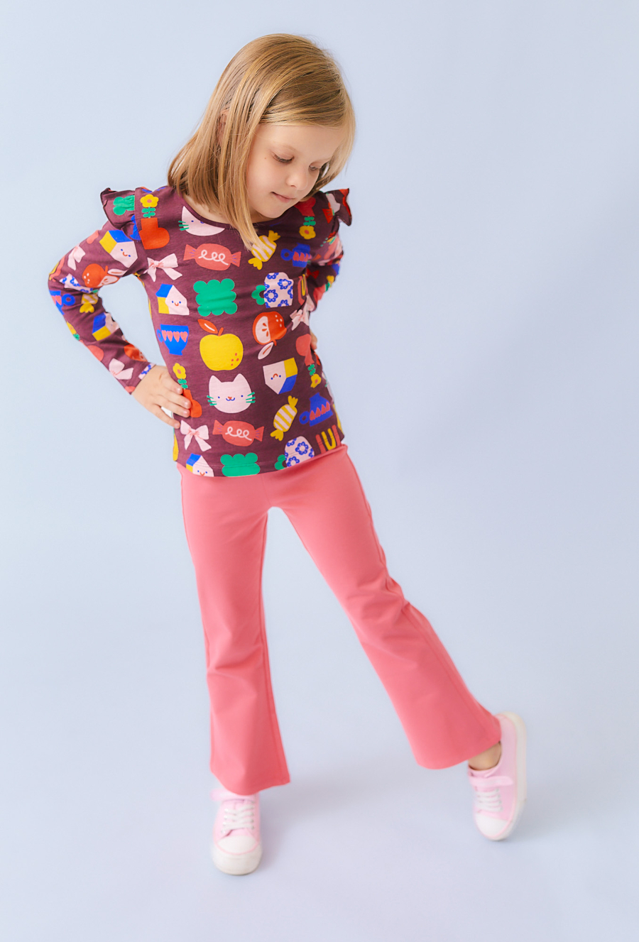 Różowe legginsy dziewczęce z rozszerzaną nogawką