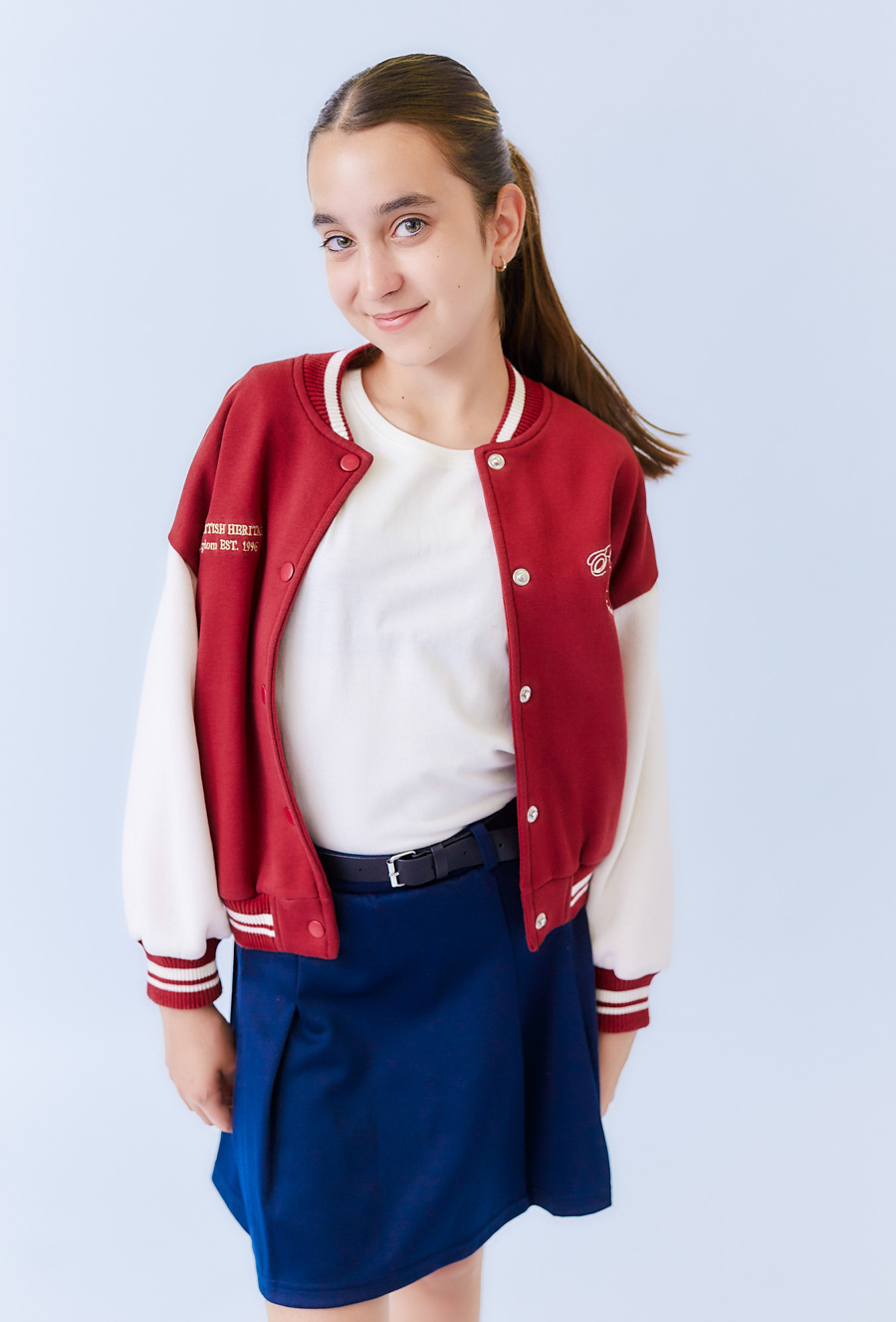 Spódnica dziewczęca granatowa z zakładkami i paskiem