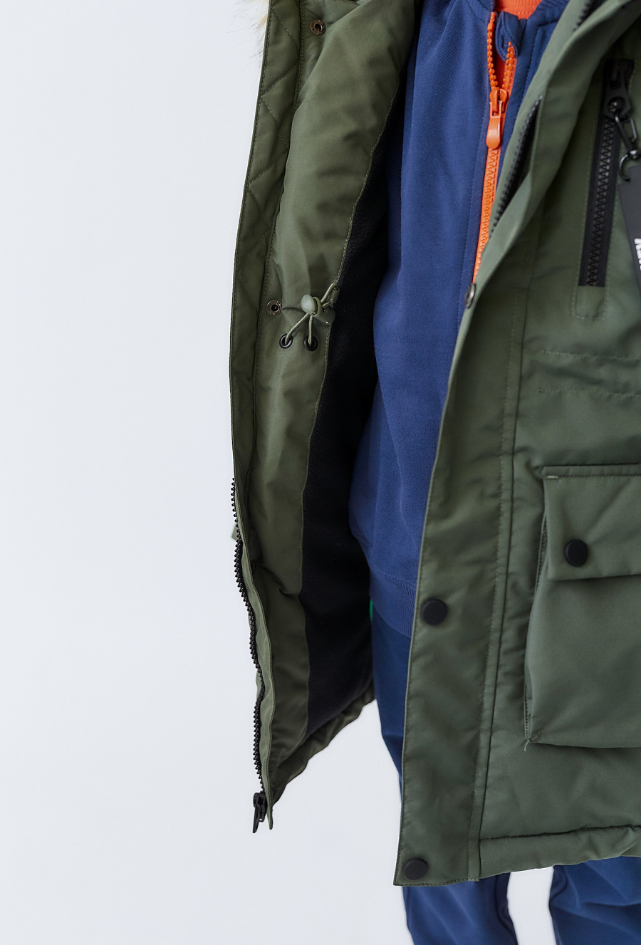 Kurtka zimowa chłopięca z kapturem i futerkiem