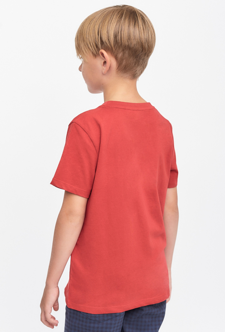 Czerwony t-shirt chłopięcy z Mikołajem