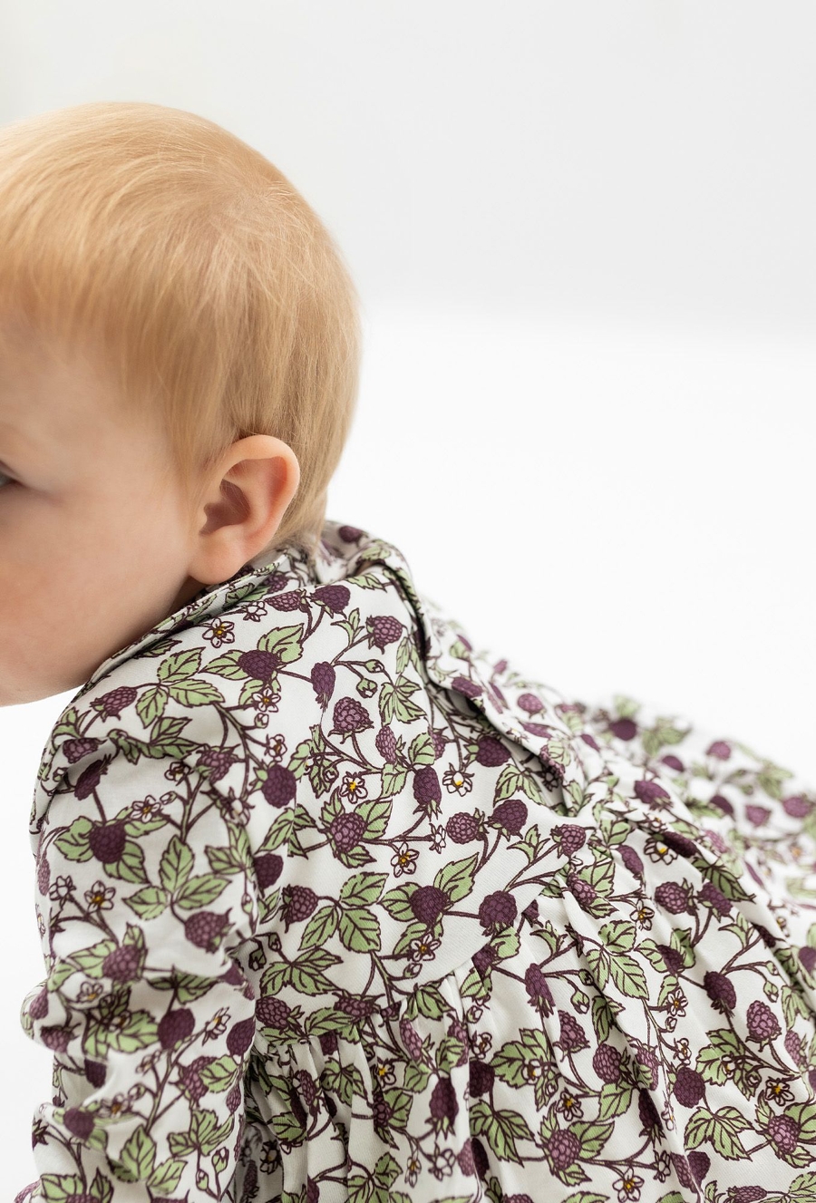 Body sukienka z długim rękawem