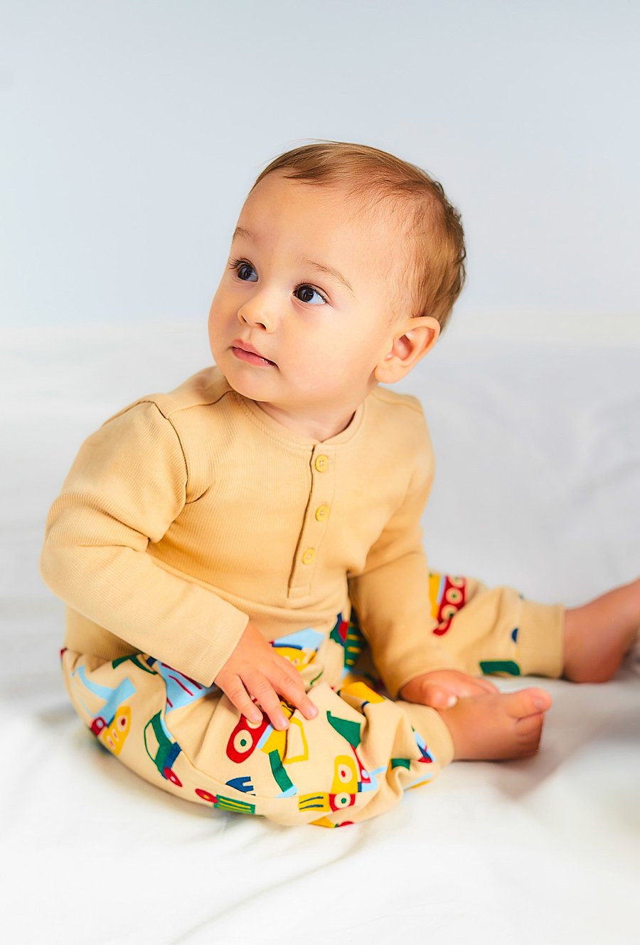 Beżowe body w prążki - długi rękaw - 510.15.