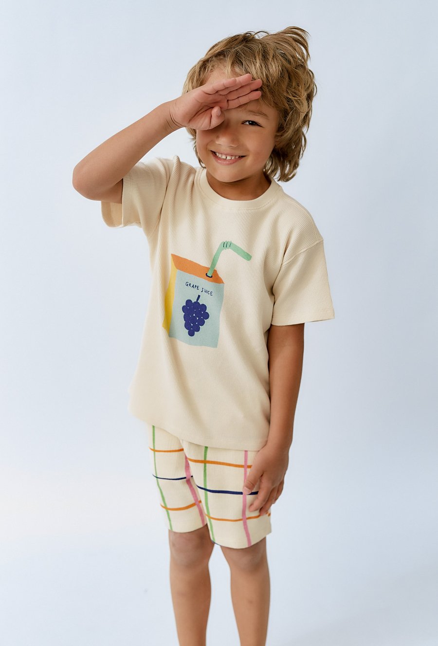 Szorty w kolorową atkę