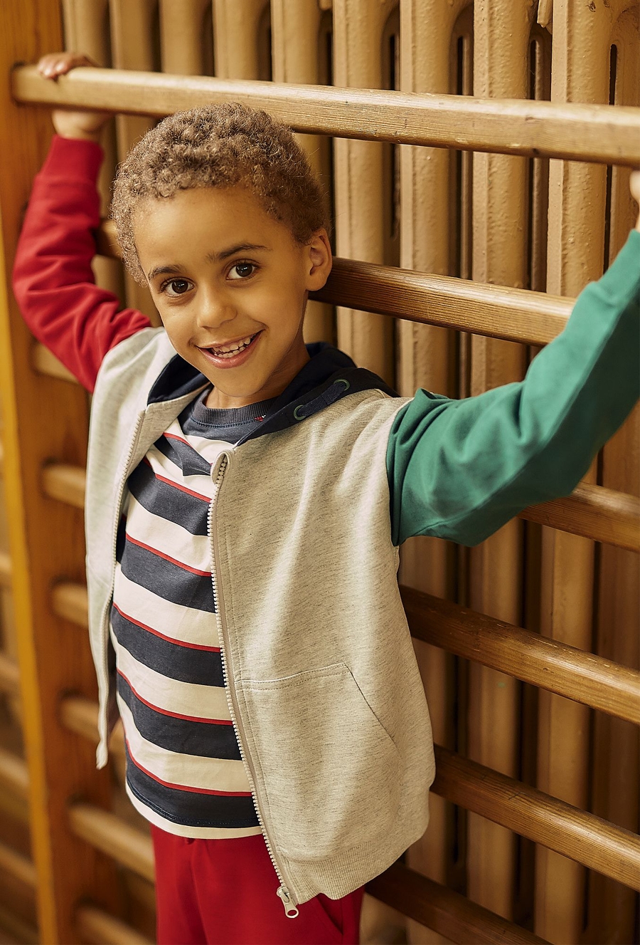 Bluza dresowa chłopięca z kapturem - 510.15.