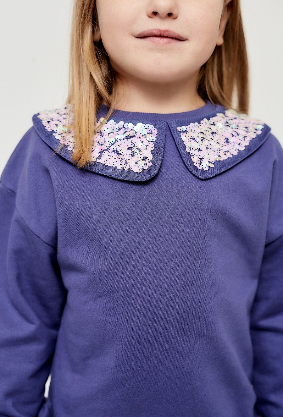 Fioletowa bluza z kołnierzykiem dla dziewczynki