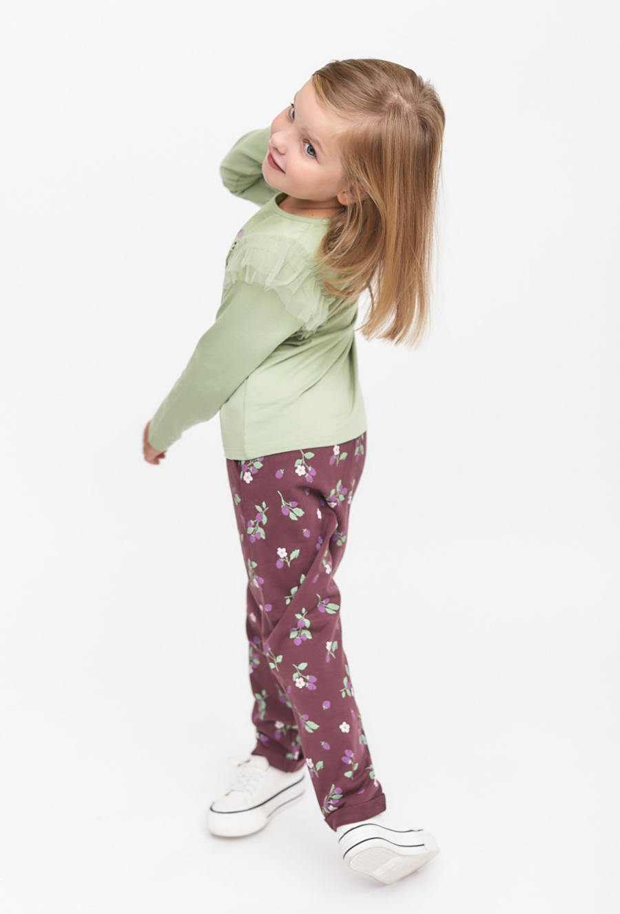 Dziewczęca bluzka z tiulową falbanką