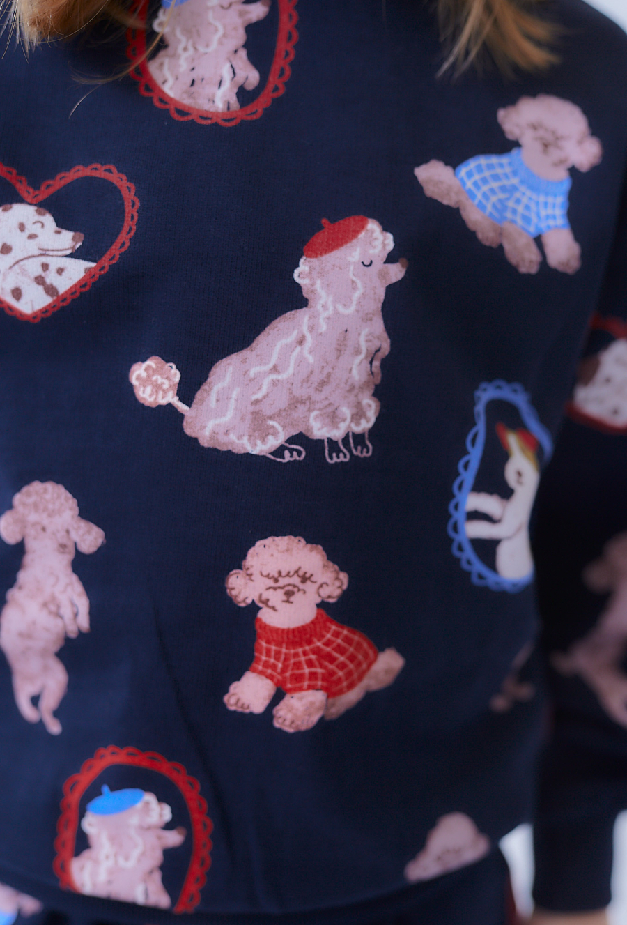 Bluza dziewczęca z nadrukiem piesków - Limited Edition