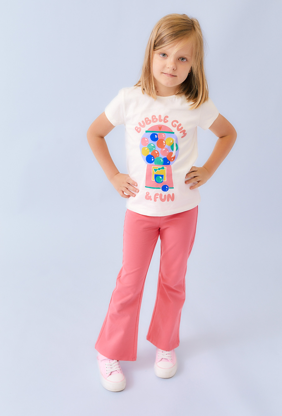 Koszulka dziewczęca z nadrukiem i brokatem