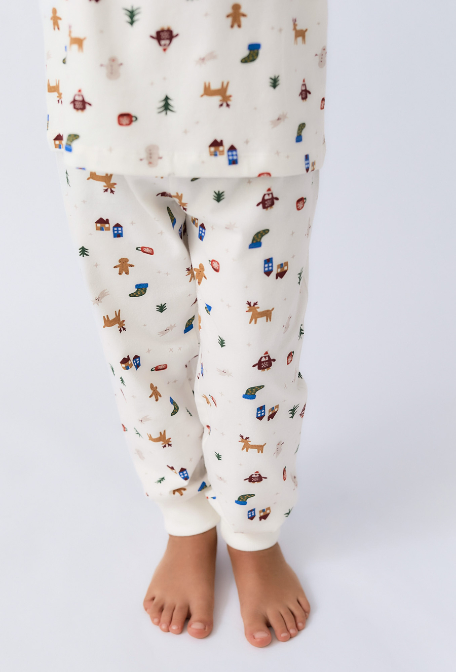 Chłopięca piżama z długim rękawem w świąteczny wzór