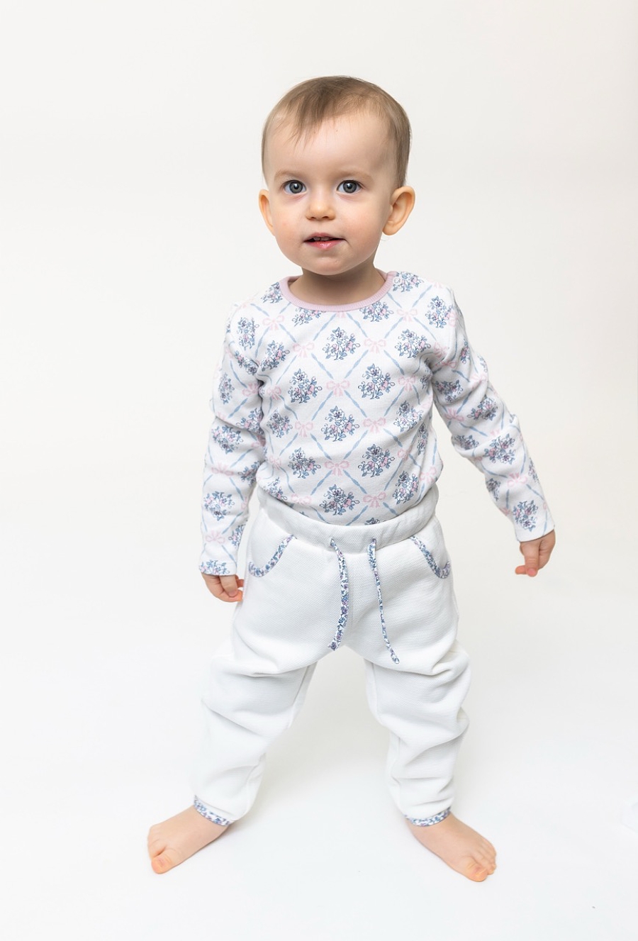 Body niemowlęce z długim rękawem