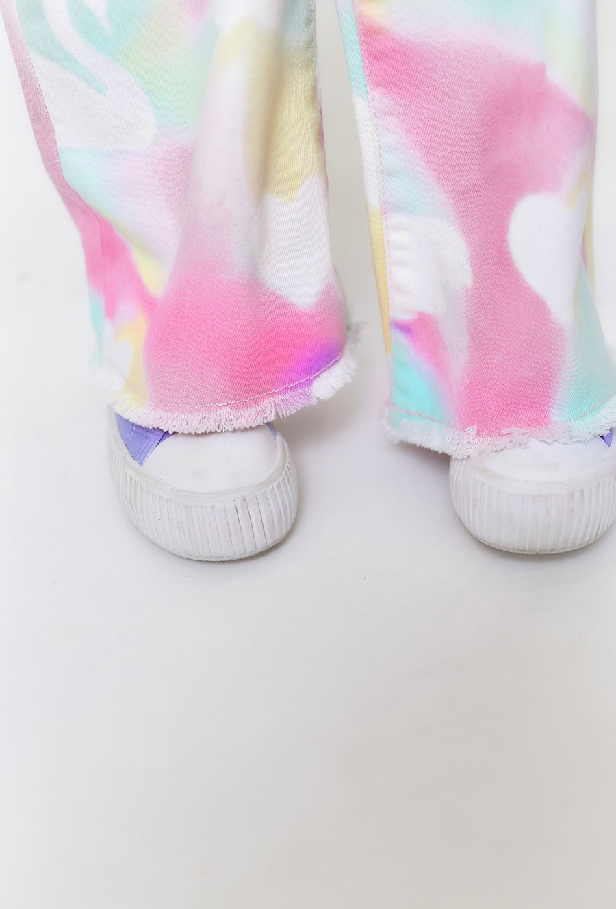 Kolorowe spodnie jeansowe dla dziewczynki