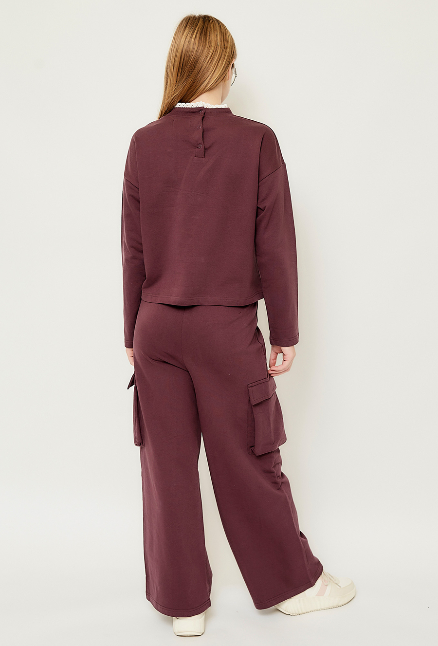 Spodnie cargo z szeroką nogawką