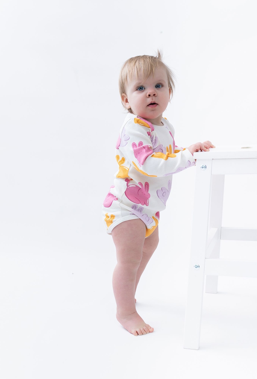 Body niemowlęce z kolorowymi óliczkami