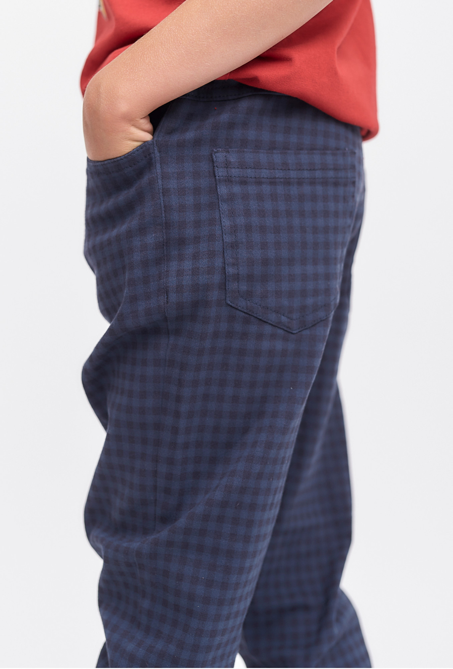 Klasyczne spodnie chłopięce w atkę