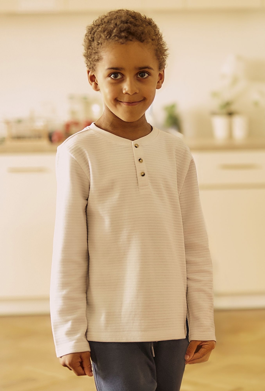 Biała bluzka chłopięca z długim rękawem - Lincoln&Sharks