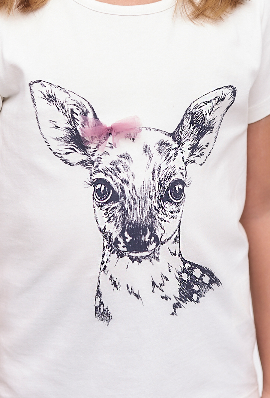 Biały bawełniany t-shirt dziewczęcy z sarenką - 510.15.