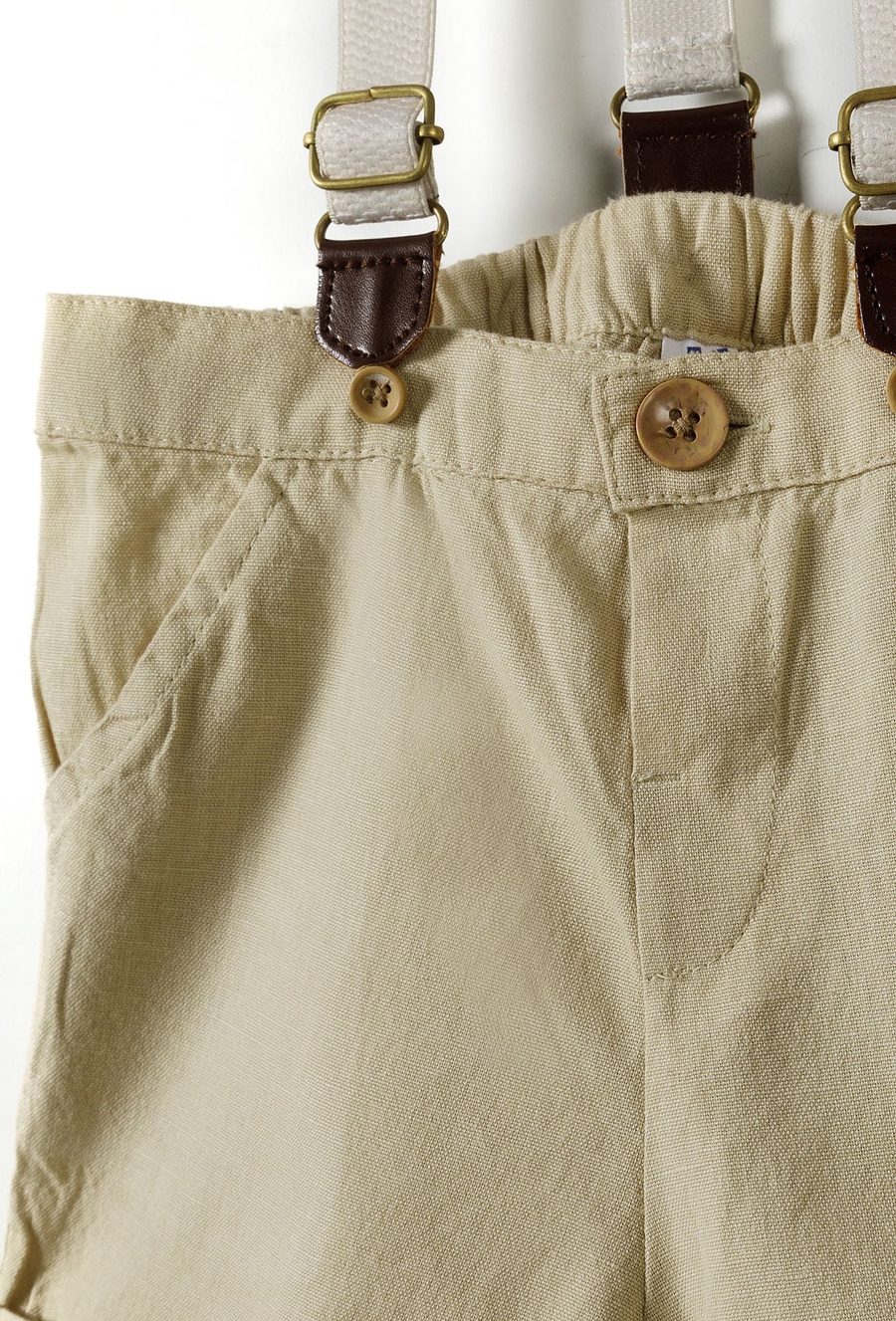 Elegancki komplet dla niemowlaka - koszula i spodenki z szelkami