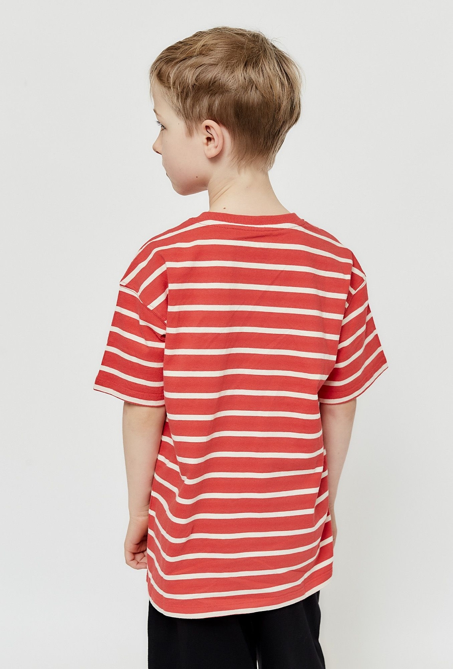 Chłopięcy T-shirt w paski