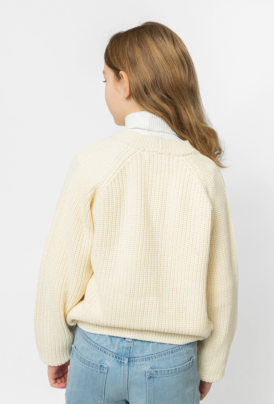 Dziewczęcy kardigan w emowym kolorze