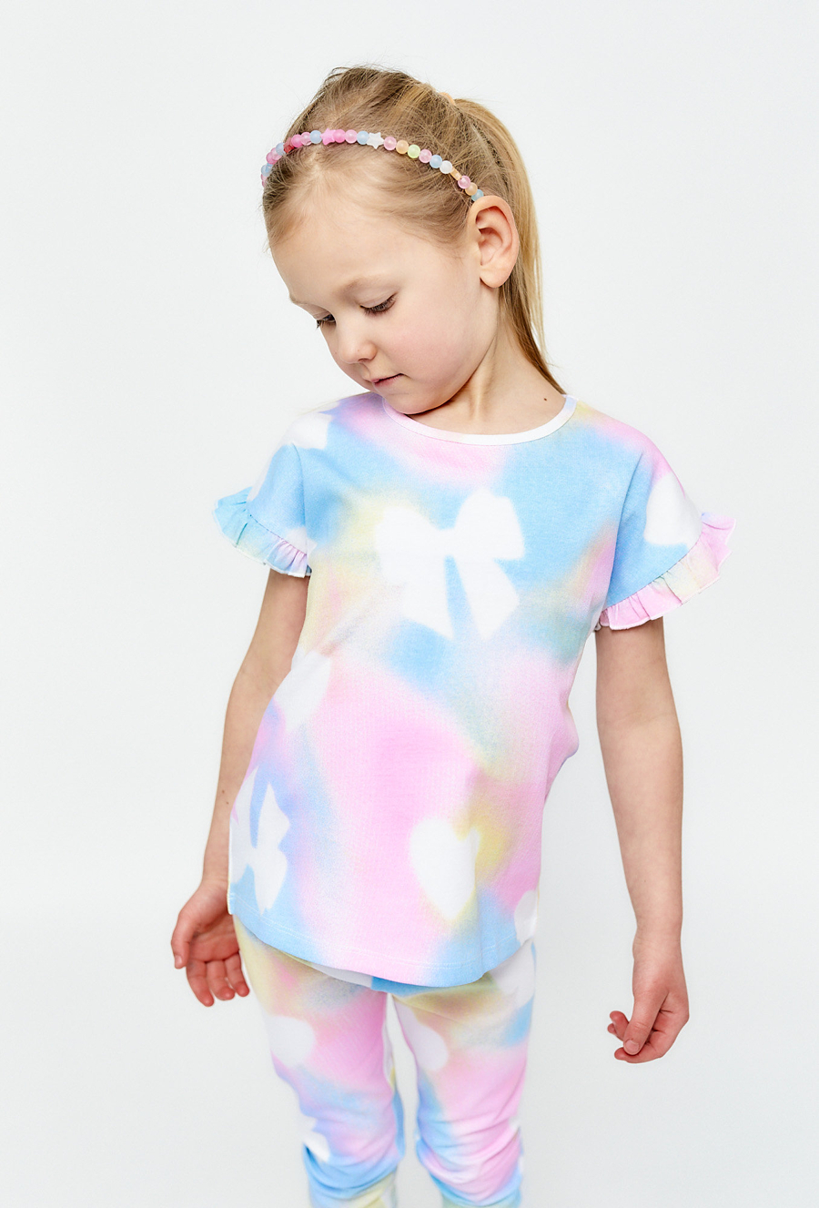 T-shirt w pastelowe wzory