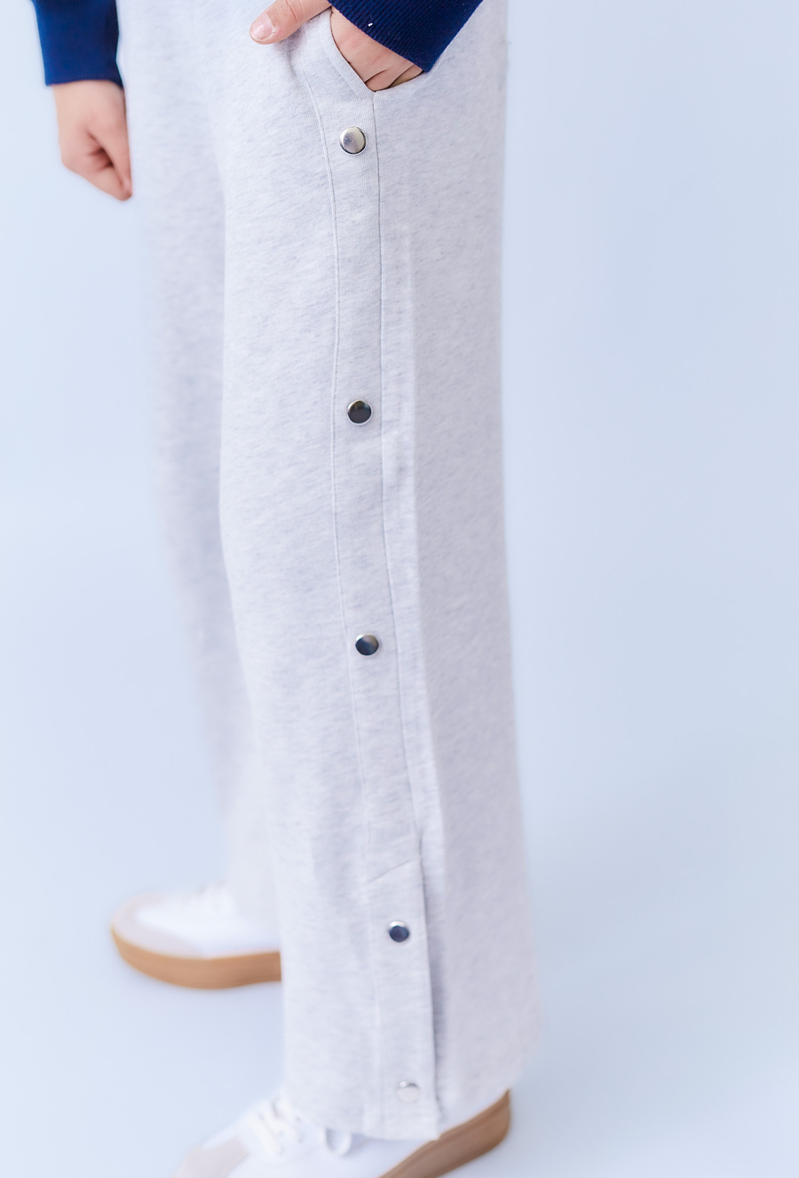 Spodnie dziewczęce wide leg szare z napami i sznurkiem