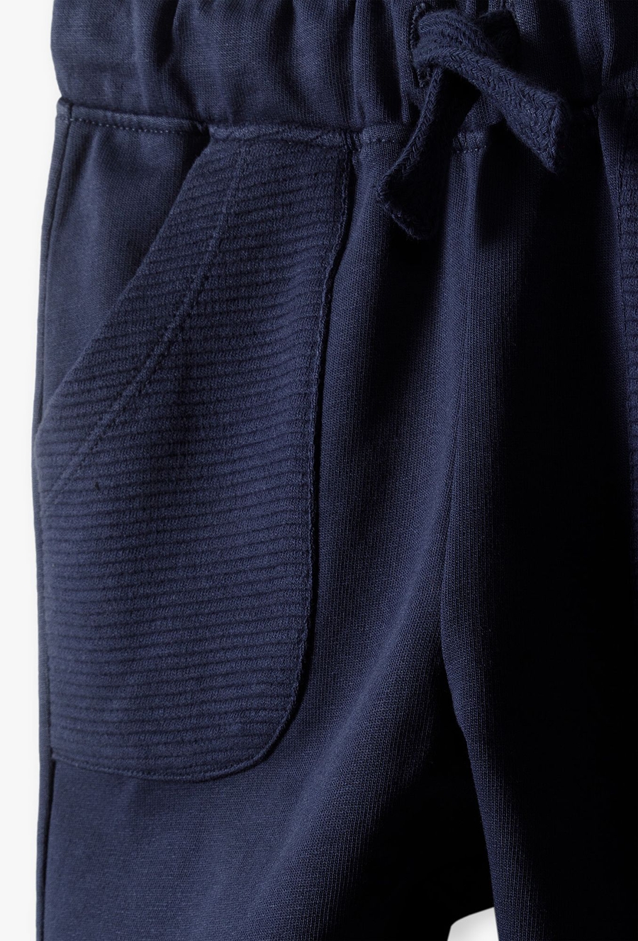 Granatowe spodnie dresowe dla niemowlaka - 510.15.