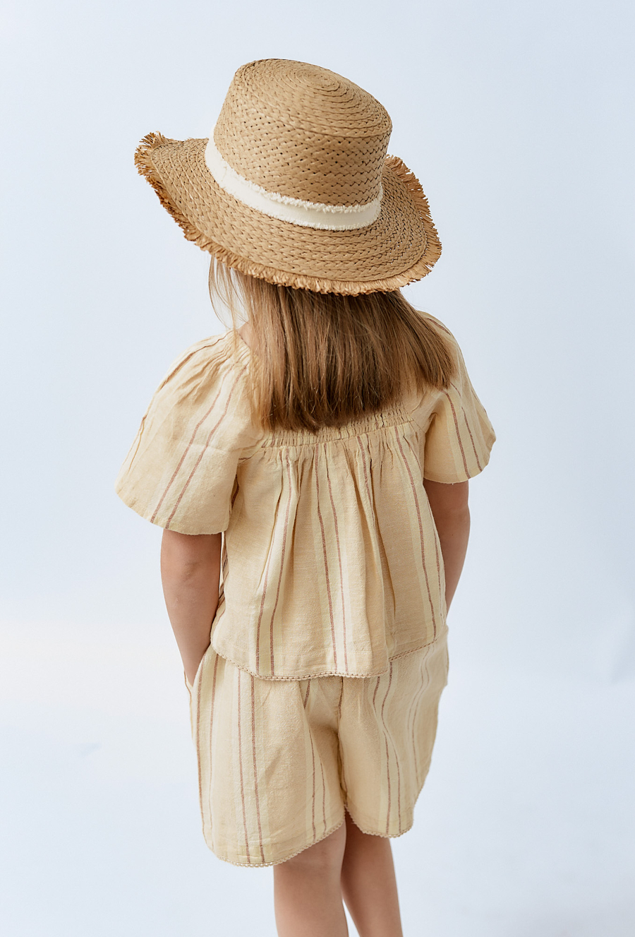 Lniane szorty dziewczęce w paski