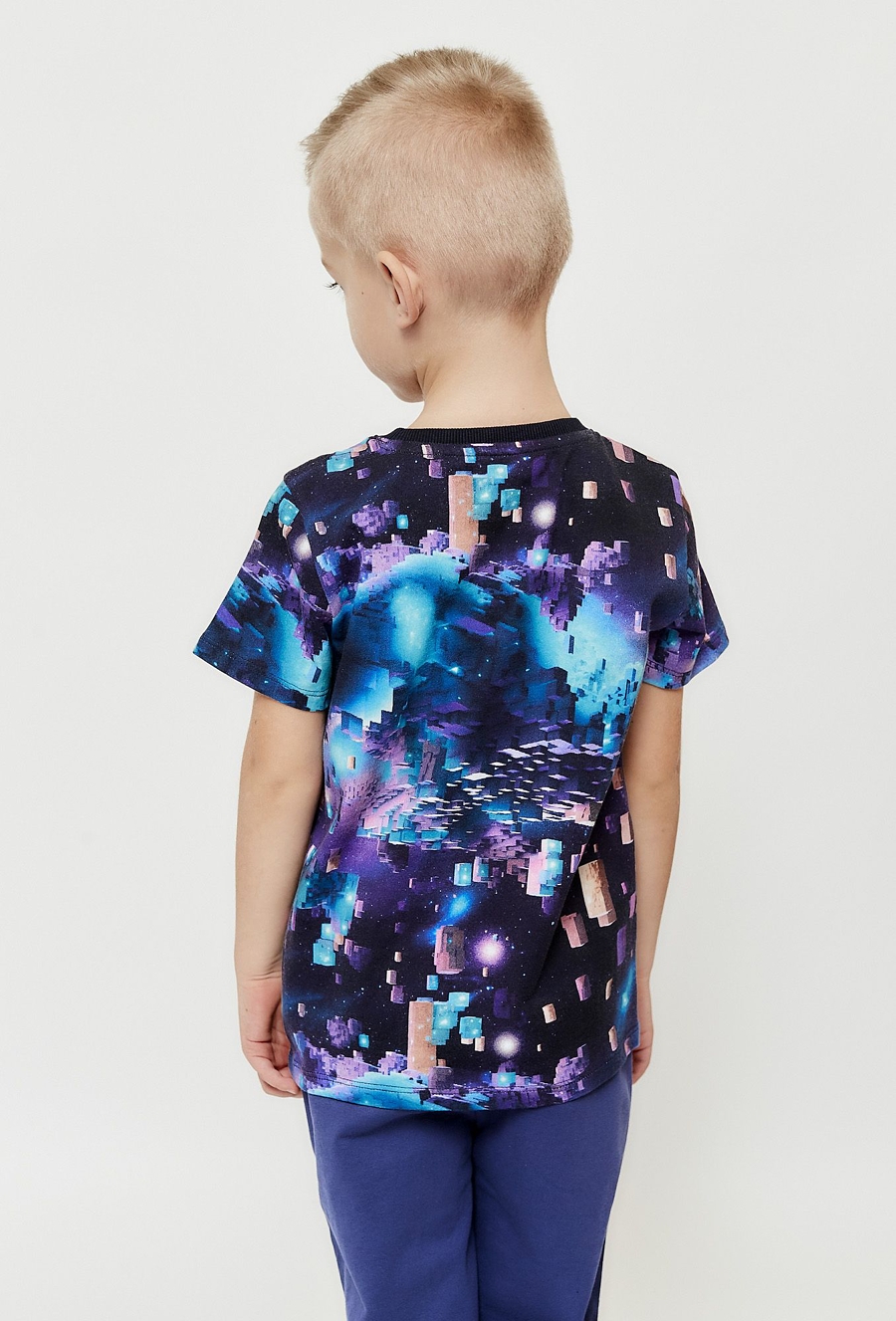 Kolorowy t-shirt chłopięcy - kosmos - 510.15.
