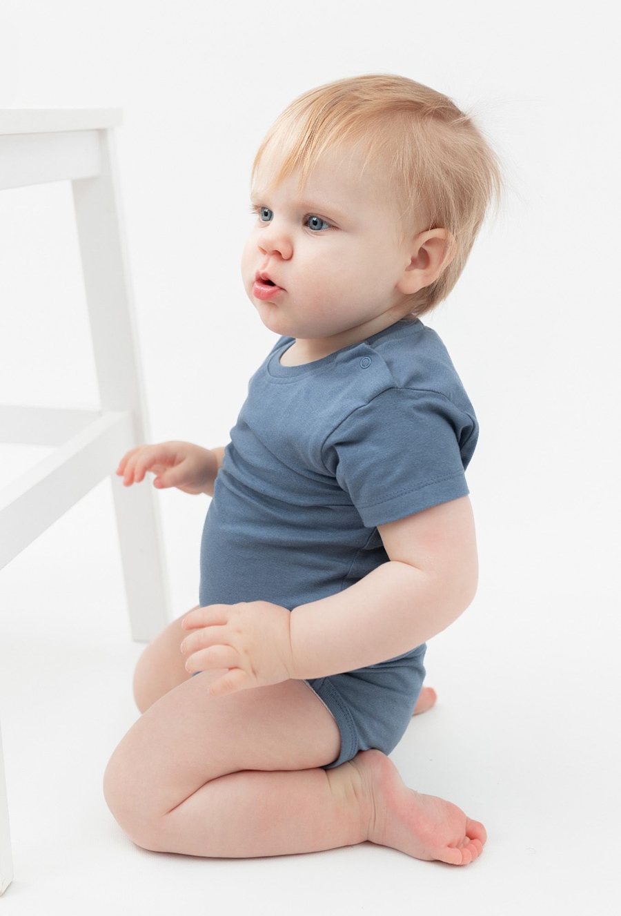 Niebieskie body z ótkim rękawem