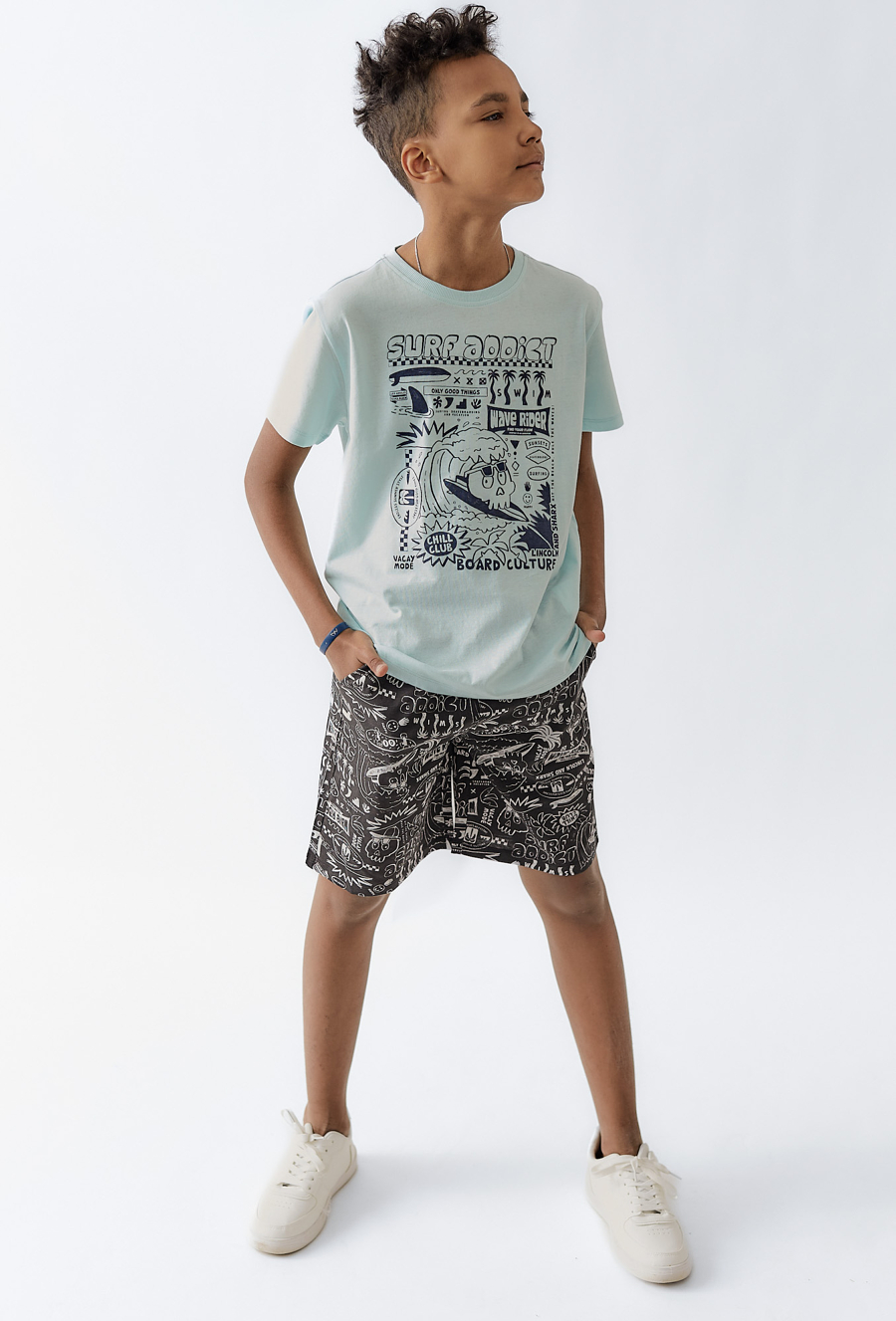 Chłopięce szorty z nadrukiem