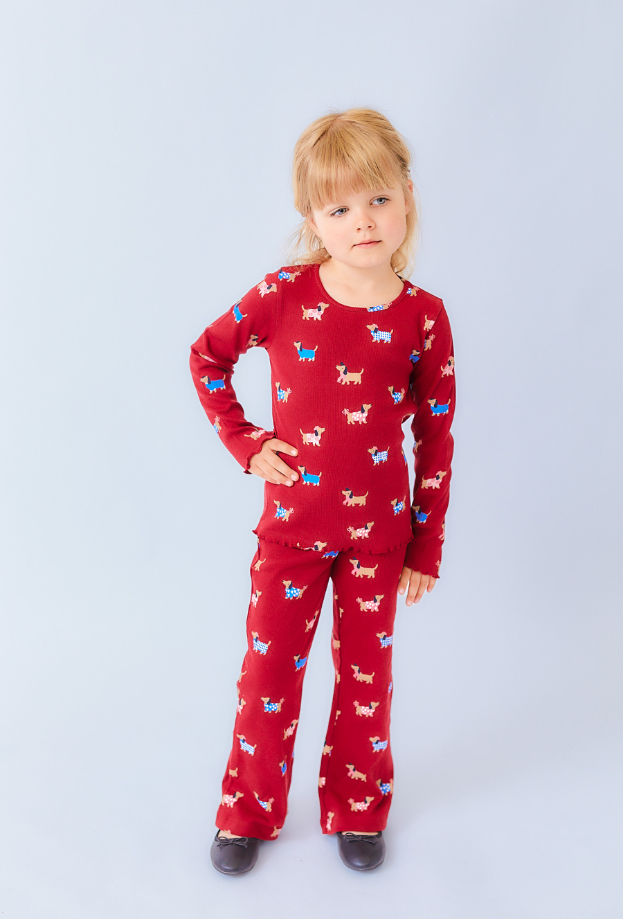 Czerwona bluzka dziewczęca w pieski