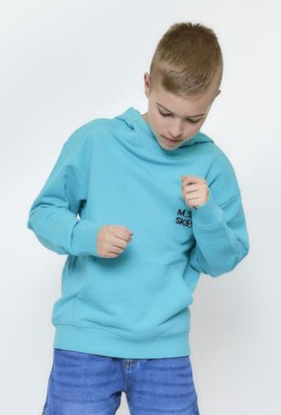 Nierozpinana bluza chłopięca z kapturem