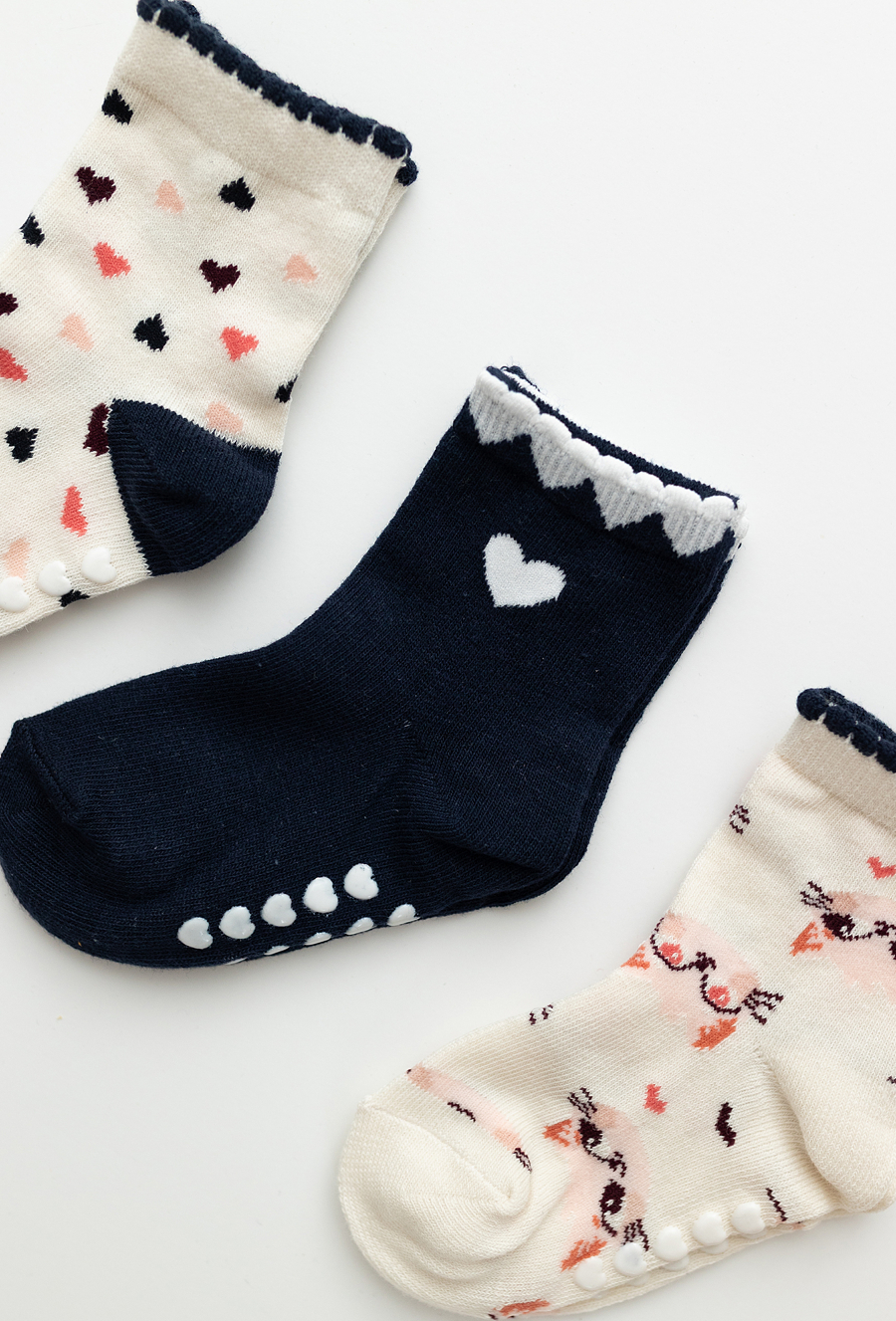 Skarpetki dziewczęce 3-pak z serduszkami i kotkami