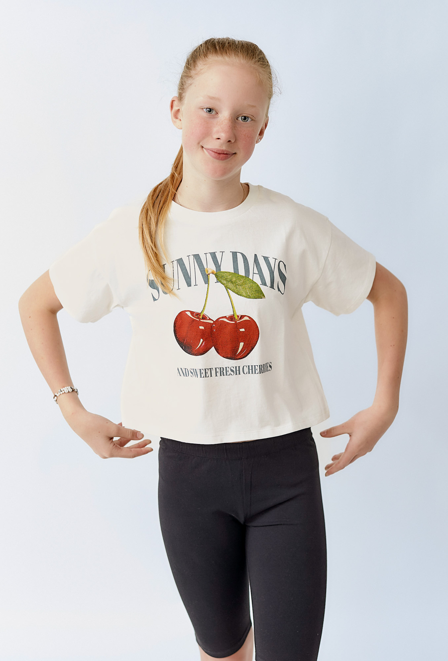 T-shirt dla dziewczynki z nadrukiem